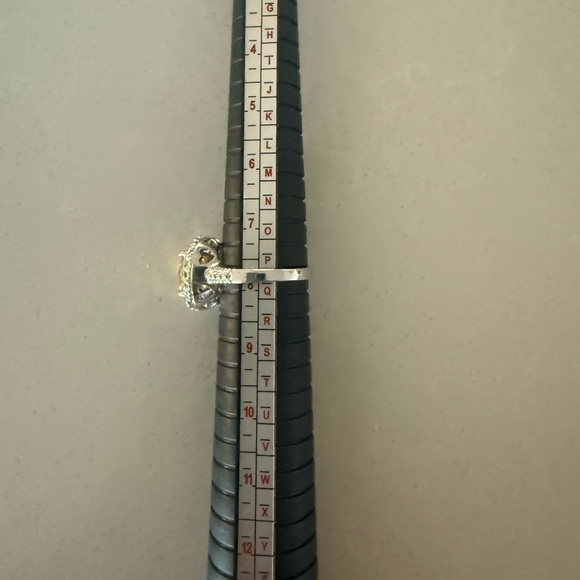 BRILLIANT RING - Picture 2 of 2